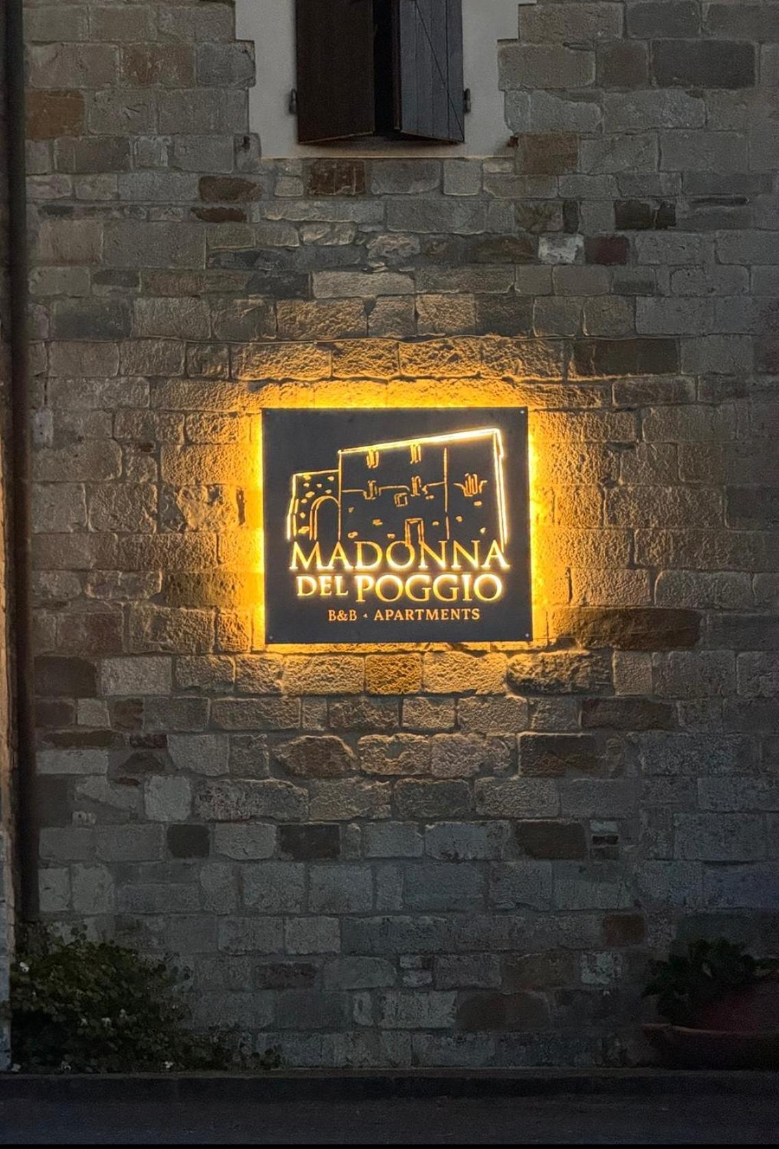 Madonna Del Poggio Cav Aparthotel Scarlino Exterior photo